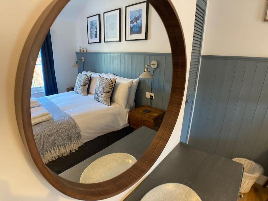 Cosy 2 Bedroom Cottage In Scarborough'S Old Town Экстерьер фото