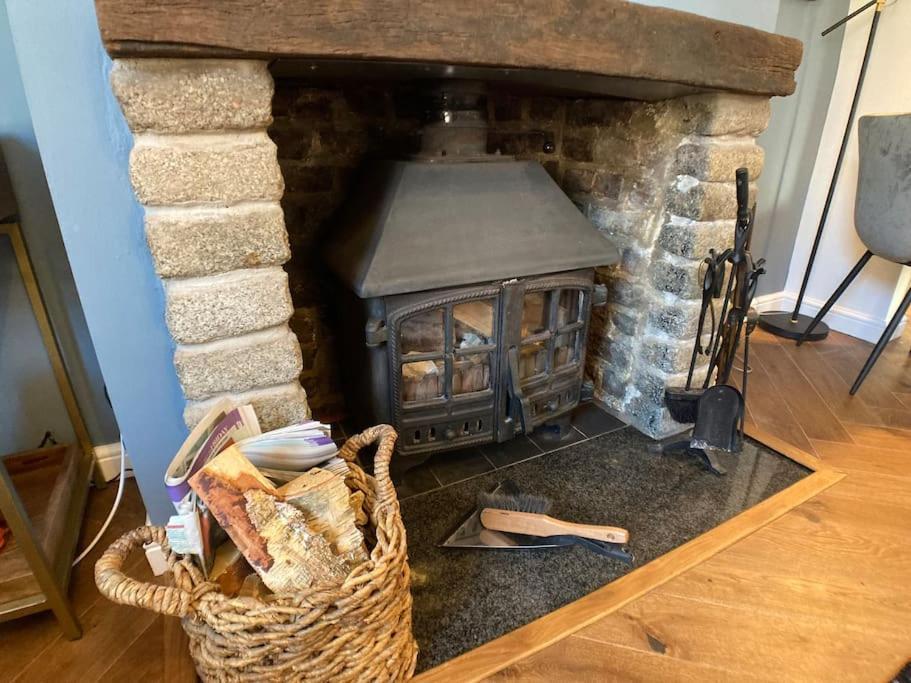 Cosy 2 Bedroom Cottage In Scarborough'S Old Town Экстерьер фото