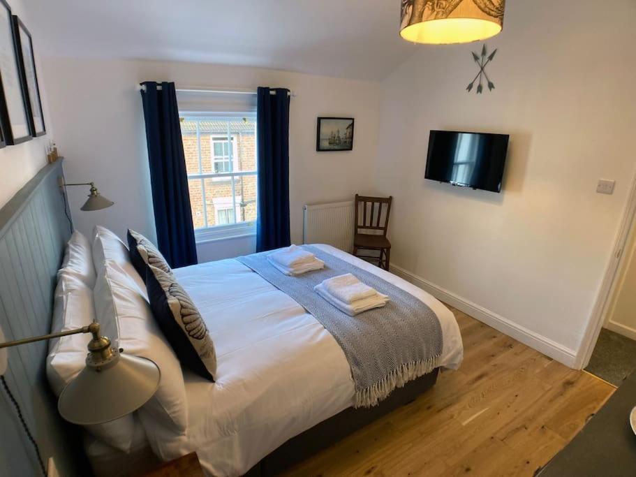 Cosy 2 Bedroom Cottage In Scarborough'S Old Town Экстерьер фото